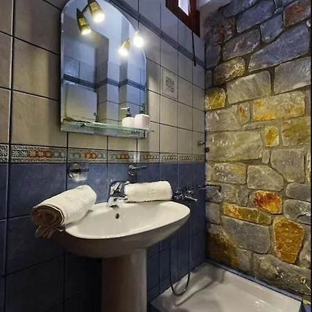 Sofia, Luxury Stone In With Private Pool, Bbq And Amazing Sea View 빌라 *