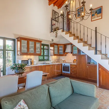 Sofia, Luxury Stone In With Private Pool, Bbq And Amazing Sea View