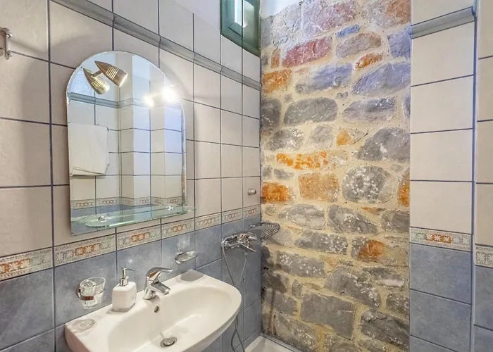 Villa Sofia, Luxury Stone In With Private Pool, Bbq And Amazing Sea View